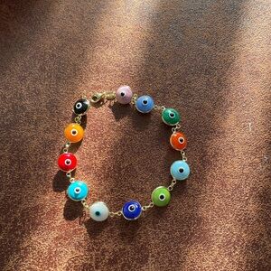 Evil eye bracelet 14k gold, new without tags.7.5 inches long.